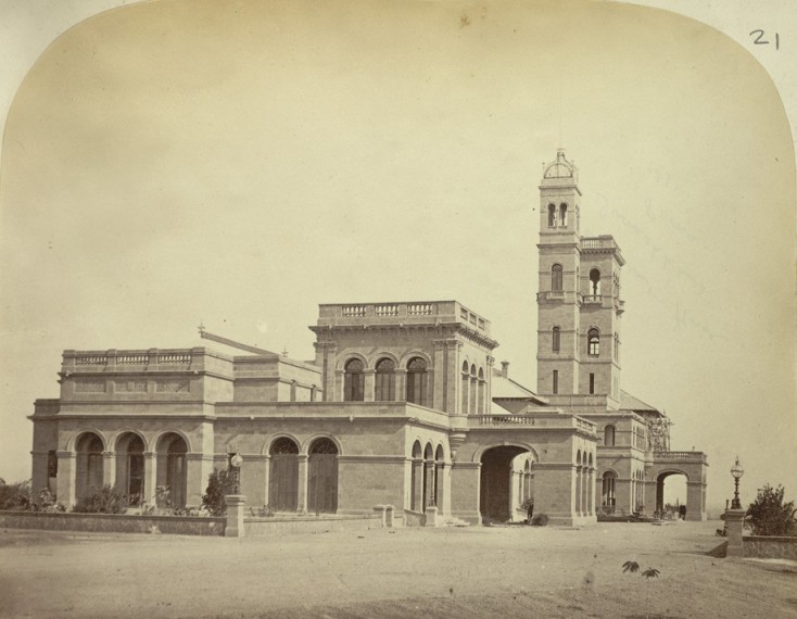 Rare Pune Pics - University